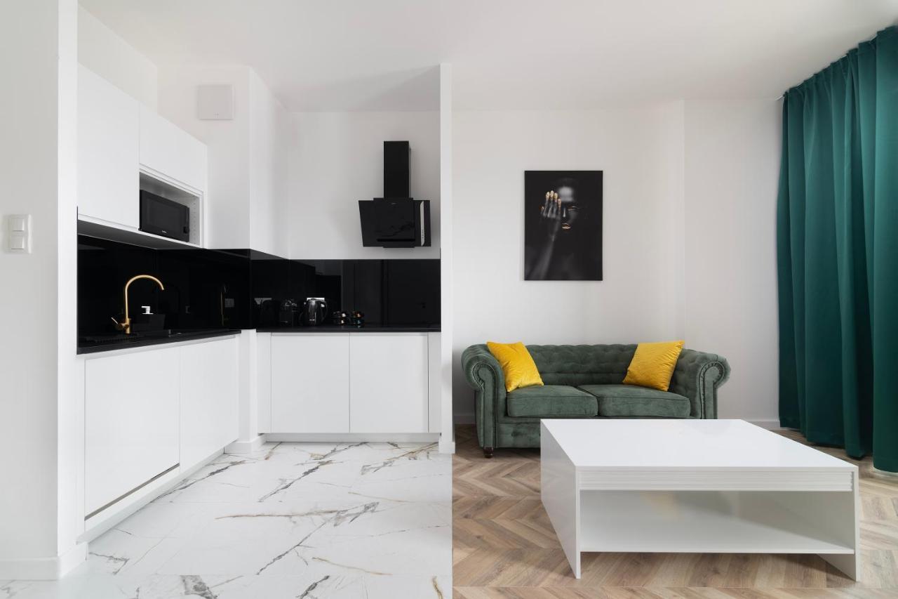 Apartment Vola Palace